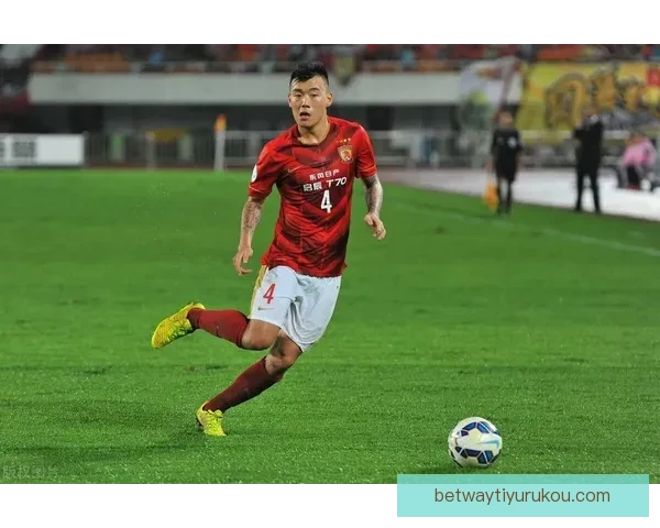 特雷-杨为新东家仅出战五场奇才宣布右股四头肌受伤暂未确定复出时间